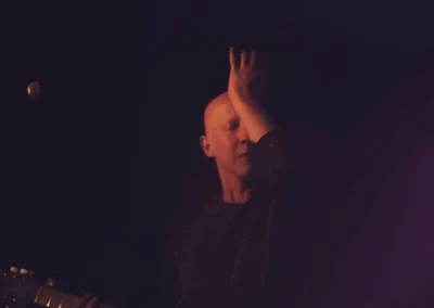 Glabre dark folk, post rock and doom, live